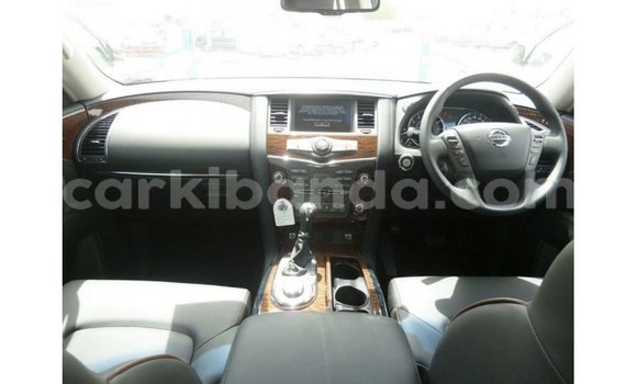 Nunua Imported Nissan Patrol Nyeupe Gari ndani ya Import - Dubai nchini Uganda Nunua Imported Nissan Patrol Nyeupe Gari ndani ya Import - Dubai nchini Uganda