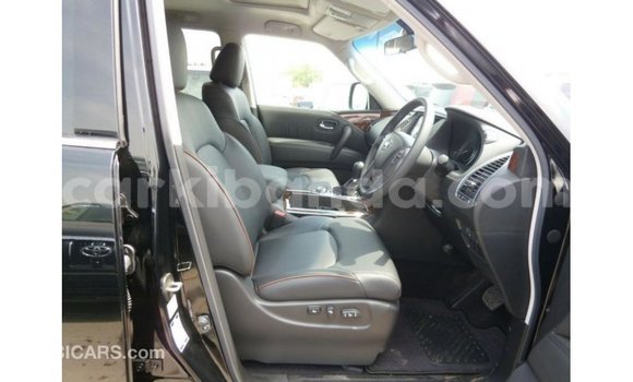 Acheter Import Voiture Nissan Patrol Noir à Import - Dubai, Ouganda Acheter Import Voiture Nissan Patrol Noir à Import - Dubai, Ouganda