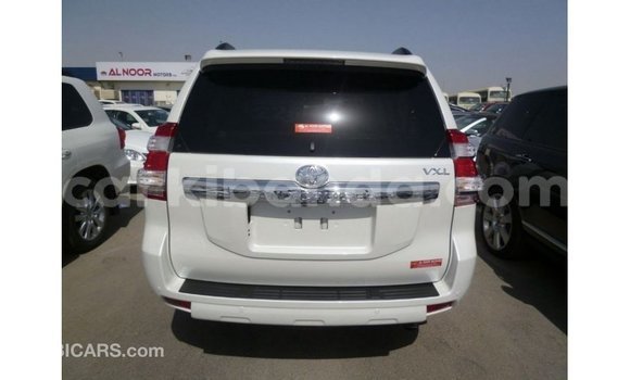 Gura Imported Toyota Prado White Imodoka i Import - Dubai mu Uganda Gura Imported Toyota Prado White Imodoka i Import - Dubai mu Uganda