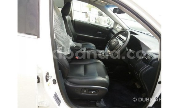 Nunua Imported Lexus RX 350 Nyeupe Gari ndani ya Import - Dubai nchini Uganda Nunua Imported Lexus RX 350 Nyeupe Gari ndani ya Import - Dubai nchini Uganda