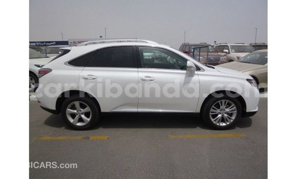 Nunua Imported Lexus RX 350 Nyeupe Gari ndani ya Import - Dubai nchini Uganda Nunua Imported Lexus RX 350 Nyeupe Gari ndani ya Import - Dubai nchini Uganda