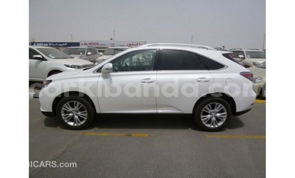 Nunua Imported Lexus RX 350 Nyeupe Gari ndani ya Import - Dubai nchini Uganda Nunua Imported Lexus RX 350 Nyeupe Gari ndani ya Import - Dubai nchini Uganda