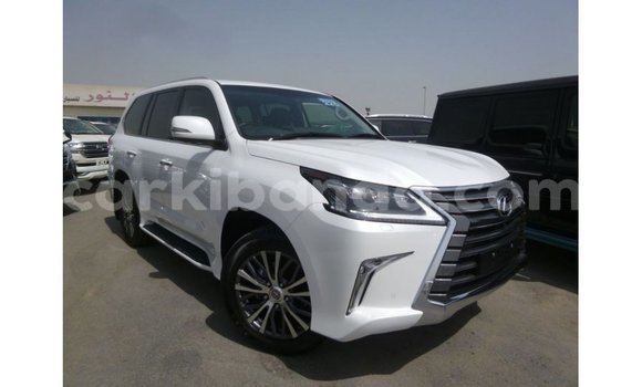 Gura Imported Lexus LX White Imodoka i Import - Dubai mu Uganda Gura Imported Lexus LX White Imodoka i Import - Dubai mu Uganda