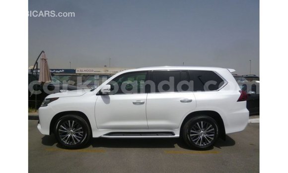 Gura Imported Lexus LX White Imodoka i Import - Dubai mu Uganda Gura Imported Lexus LX White Imodoka i Import - Dubai mu Uganda