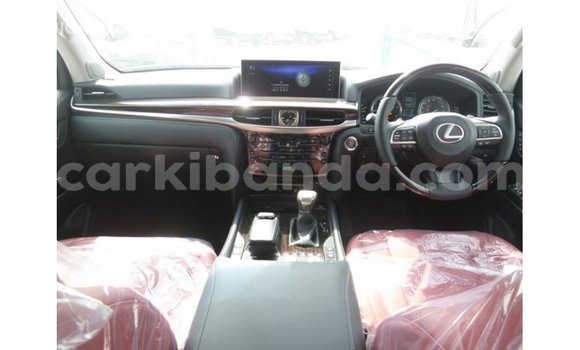 Nunua Imported Lexus LX Nyeusi Gari ndani ya Import - Dubai nchini Uganda Nunua Imported Lexus LX Nyeusi Gari ndani ya Import - Dubai nchini Uganda