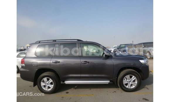 Gura Imported Toyota Land Cruiser Other Imodoka i Import - Dubai mu Uganda Gura Imported Toyota Land Cruiser Other Imodoka i Import - Dubai mu Uganda