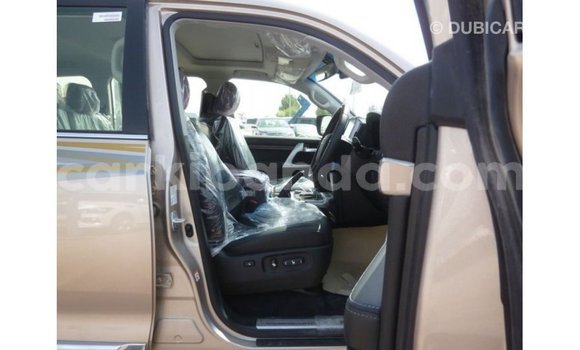 Nunua Imported Toyota Land Cruiser Nyingine Gari ndani ya Import - Dubai nchini Uganda Nunua Imported Toyota Land Cruiser Nyingine Gari ndani ya Import - Dubai nchini Uganda