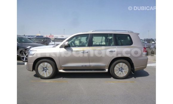 Nunua Imported Toyota Land Cruiser Nyingine Gari ndani ya Import - Dubai nchini Uganda Nunua Imported Toyota Land Cruiser Nyingine Gari ndani ya Import - Dubai nchini Uganda