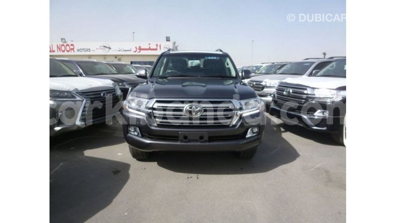 Big with watermark toyota land cruiser uganda import dubai 9137