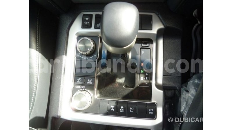 Big with watermark toyota land cruiser uganda import dubai 9137