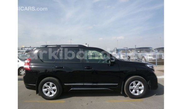 Nunua Imported Toyota Prado Nyeusi Gari ndani ya Import - Dubai nchini Uganda Nunua Imported Toyota Prado Nyeusi Gari ndani ya Import - Dubai nchini Uganda