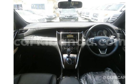 Nunua Imported Toyota Harrier Nyeusi Gari ndani ya Import - Dubai nchini Uganda Nunua Imported Toyota Harrier Nyeusi Gari ndani ya Import - Dubai nchini Uganda