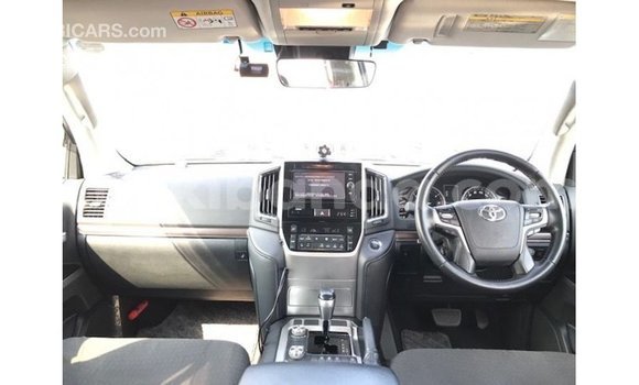Gura Imported Toyota Land Cruiser Other Imodoka i Import - Dubai mu Uganda Gura Imported Toyota Land Cruiser Other Imodoka i Import - Dubai mu Uganda