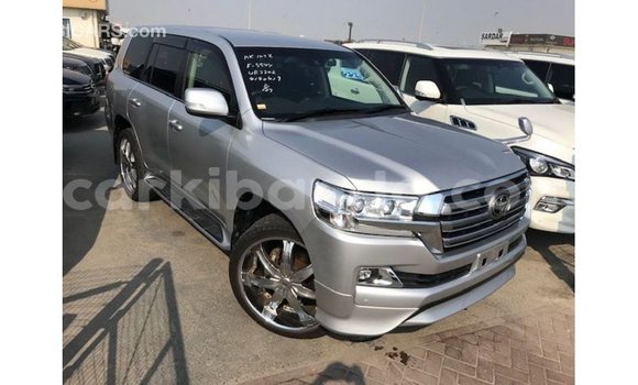 Gura Imported Toyota Land Cruiser Other Imodoka i Import - Dubai mu Uganda Gura Imported Toyota Land Cruiser Other Imodoka i Import - Dubai mu Uganda