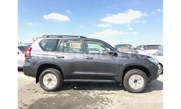 Nunua Imported Toyota Prado Nyingine Gari ndani ya Import - Dubai nchini Uganda Nunua Imported Toyota Prado Nyingine Gari ndani ya Import - Dubai nchini Uganda