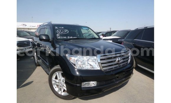 Acheter Import Voiture Toyota Land Cruiser Noir à Import - Dubai, Ouganda Acheter Import Voiture Toyota Land Cruiser Noir à Import - Dubai, Ouganda