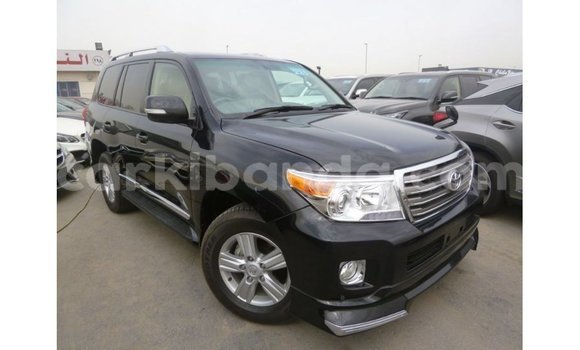 Gura Imported Toyota Land Cruiser Black Imodoka i Import - Dubai mu Uganda Gura Imported Toyota Land Cruiser Black Imodoka i Import - Dubai mu Uganda