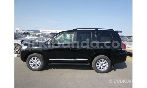 Nunua Imported Toyota Land Cruiser Nyeusi Gari ndani ya Import - Dubai nchini Uganda Nunua Imported Toyota Land Cruiser Nyeusi Gari ndani ya Import - Dubai nchini Uganda