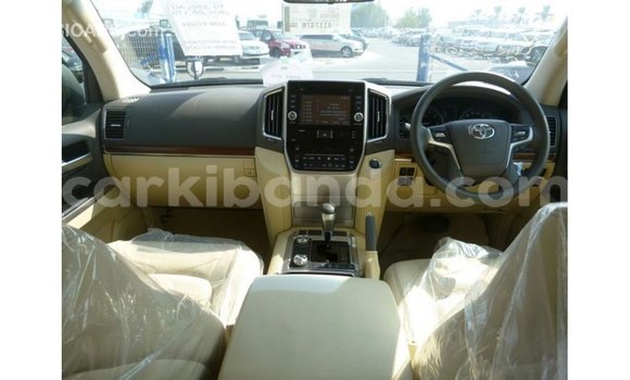 Gura Imported Toyota Land Cruiser Black Imodoka i Import - Dubai mu Uganda Gura Imported Toyota Land Cruiser Black Imodoka i Import - Dubai mu Uganda