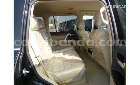 Gura Imported Toyota Land Cruiser Black Imodoka i Import - Dubai mu Uganda Gura Imported Toyota Land Cruiser Black Imodoka i Import - Dubai mu Uganda