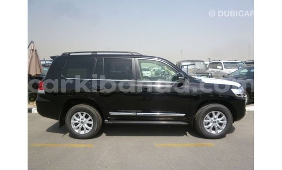 Buy Import Toyota Land Cruiser Black Car in Import - Dubai in Uganda Buy Import Toyota Land Cruiser Black Car in Import - Dubai in Uganda