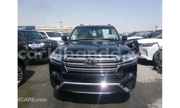 Gura Imported Toyota Land Cruiser Black Imodoka i Import - Dubai mu Uganda Gura Imported Toyota Land Cruiser Black Imodoka i Import - Dubai mu Uganda