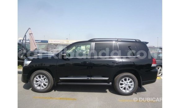 Gura Imported Toyota Land Cruiser Black Imodoka i Import - Dubai mu Uganda Gura Imported Toyota Land Cruiser Black Imodoka i Import - Dubai mu Uganda