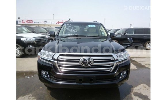 Nunua Imported Toyota Land Cruiser Nyeusi Gari ndani ya Import - Dubai nchini Uganda Nunua Imported Toyota Land Cruiser Nyeusi Gari ndani ya Import - Dubai nchini Uganda