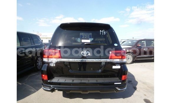 Nunua Imported Toyota Land Cruiser Nyeusi Gari ndani ya Import - Dubai nchini Uganda Nunua Imported Toyota Land Cruiser Nyeusi Gari ndani ya Import - Dubai nchini Uganda