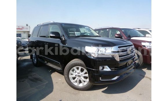 Gura Imported Toyota Land Cruiser Black Imodoka i Import - Dubai mu Uganda Gura Imported Toyota Land Cruiser Black Imodoka i Import - Dubai mu Uganda