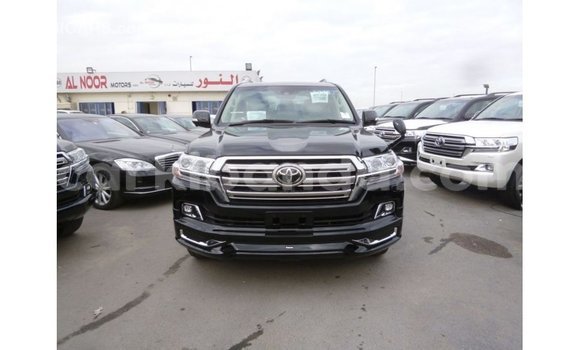 Gura Imported Toyota Land Cruiser Black Imodoka i Import - Dubai mu Uganda Gura Imported Toyota Land Cruiser Black Imodoka i Import - Dubai mu Uganda