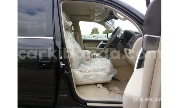 Gura Imported Toyota Land Cruiser Black Imodoka i Import - Dubai mu Uganda Gura Imported Toyota Land Cruiser Black Imodoka i Import - Dubai mu Uganda
