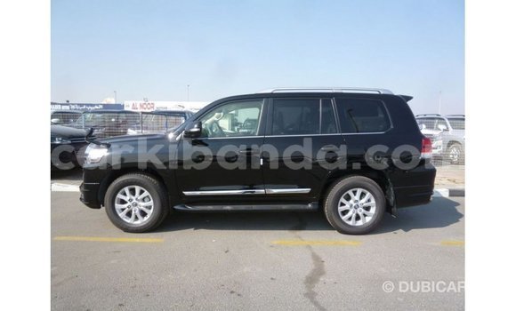 Gura Imported Toyota Land Cruiser Black Imodoka i Import - Dubai mu Uganda Gura Imported Toyota Land Cruiser Black Imodoka i Import - Dubai mu Uganda