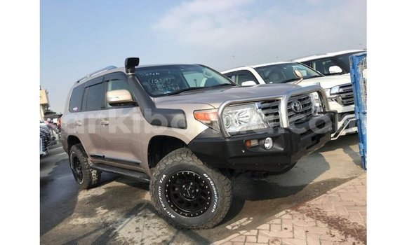 Gura Imported Toyota Land Cruiser Other Imodoka i Import - Dubai mu Uganda Gura Imported Toyota Land Cruiser Other Imodoka i Import - Dubai mu Uganda