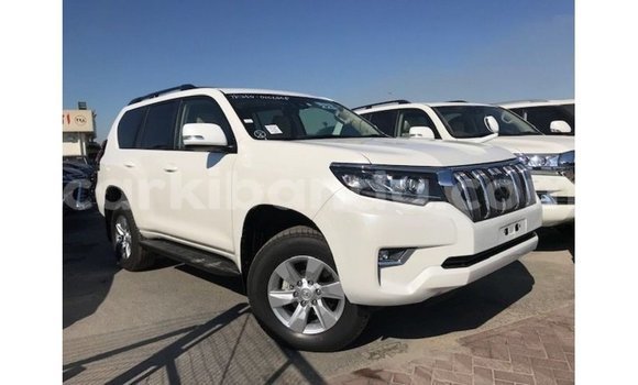 Gura Imported Toyota Prado White Imodoka i Import - Dubai mu Uganda Gura Imported Toyota Prado White Imodoka i Import - Dubai mu Uganda
