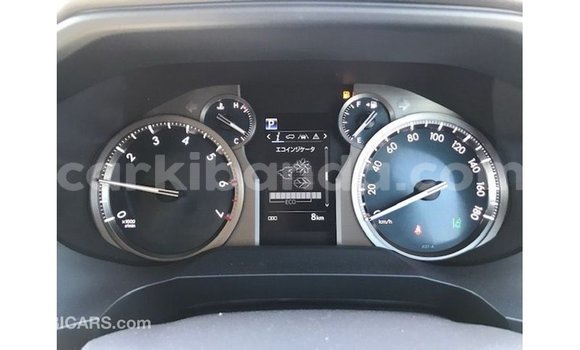 Gura Imported Toyota Prado White Imodoka i Import - Dubai mu Uganda Gura Imported Toyota Prado White Imodoka i Import - Dubai mu Uganda
