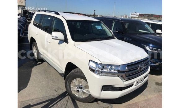 Buy Import Toyota Land Cruiser White Car in Import - Dubai in Uganda Buy Import Toyota Land Cruiser White Car in Import - Dubai in Uganda