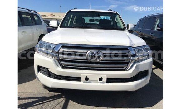 Buy Import Toyota Land Cruiser White Car in Import - Dubai in Uganda Buy Import Toyota Land Cruiser White Car in Import - Dubai in Uganda