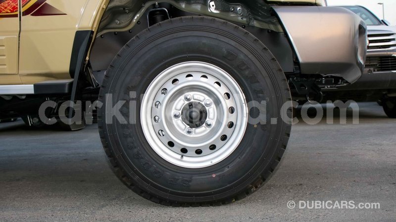 Big with watermark toyota land cruiser uganda import dubai 9222