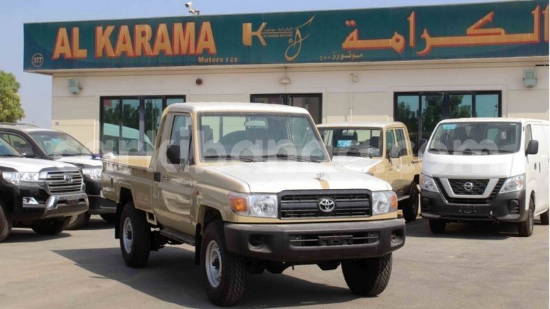 Big with watermark toyota land cruiser uganda import dubai 9224