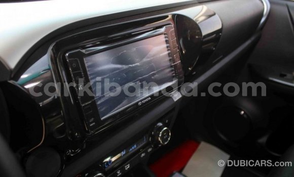 Acheter Import Voiture Toyota Hilux Autre à Import - Dubai, Ouganda Acheter Import Voiture Toyota Hilux Autre à Import - Dubai, Ouganda