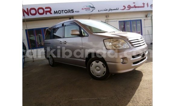 Nunua Imported Toyota Voxy Nyingine Gari ndani ya Import - Dubai nchini Uganda Nunua Imported Toyota Voxy Nyingine Gari ndani ya Import - Dubai nchini Uganda