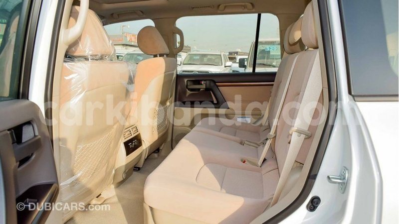 Big with watermark toyota land cruiser uganda import dubai 9234