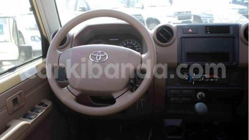 Big with watermark toyota land cruiser uganda import dubai 9236