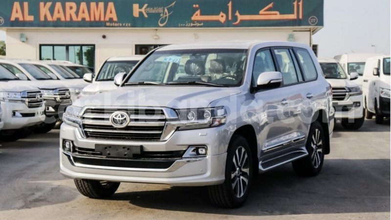 Big with watermark toyota land cruiser uganda import dubai 9238