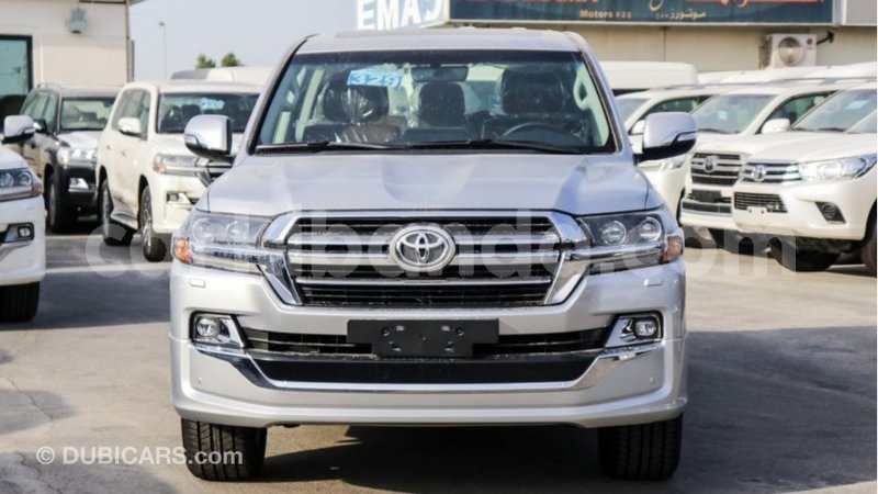 Big with watermark toyota land cruiser uganda import dubai 9238