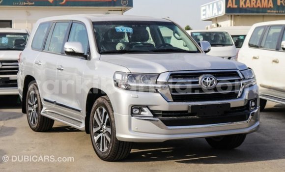 Buy Import Toyota Land Cruiser Other Car in Import - Dubai in Uganda Buy Import Toyota Land Cruiser Other Car in Import - Dubai in Uganda