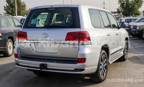Buy Import Toyota Land Cruiser Other Car in Import - Dubai in Uganda Buy Import Toyota Land Cruiser Other Car in Import - Dubai in Uganda