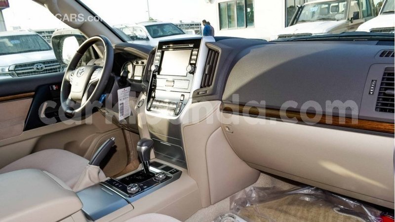 Big with watermark toyota land cruiser uganda import dubai 9239