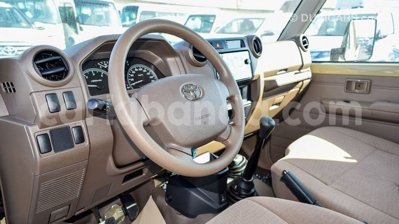 Big with watermark toyota land cruiser uganda import dubai 9242